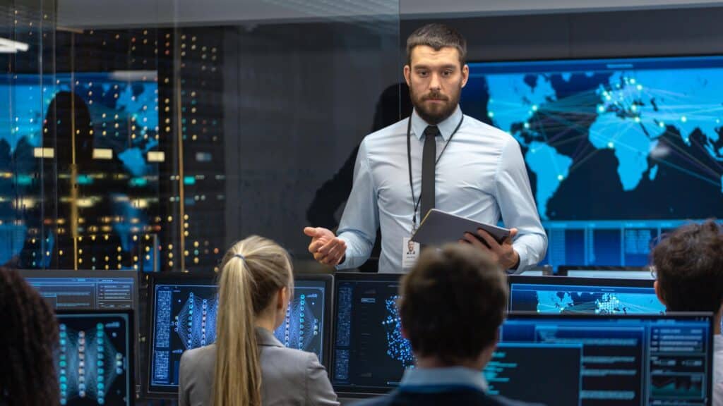 Red Team Meningkatkan Cyber Security Awareness bagi Karyawan